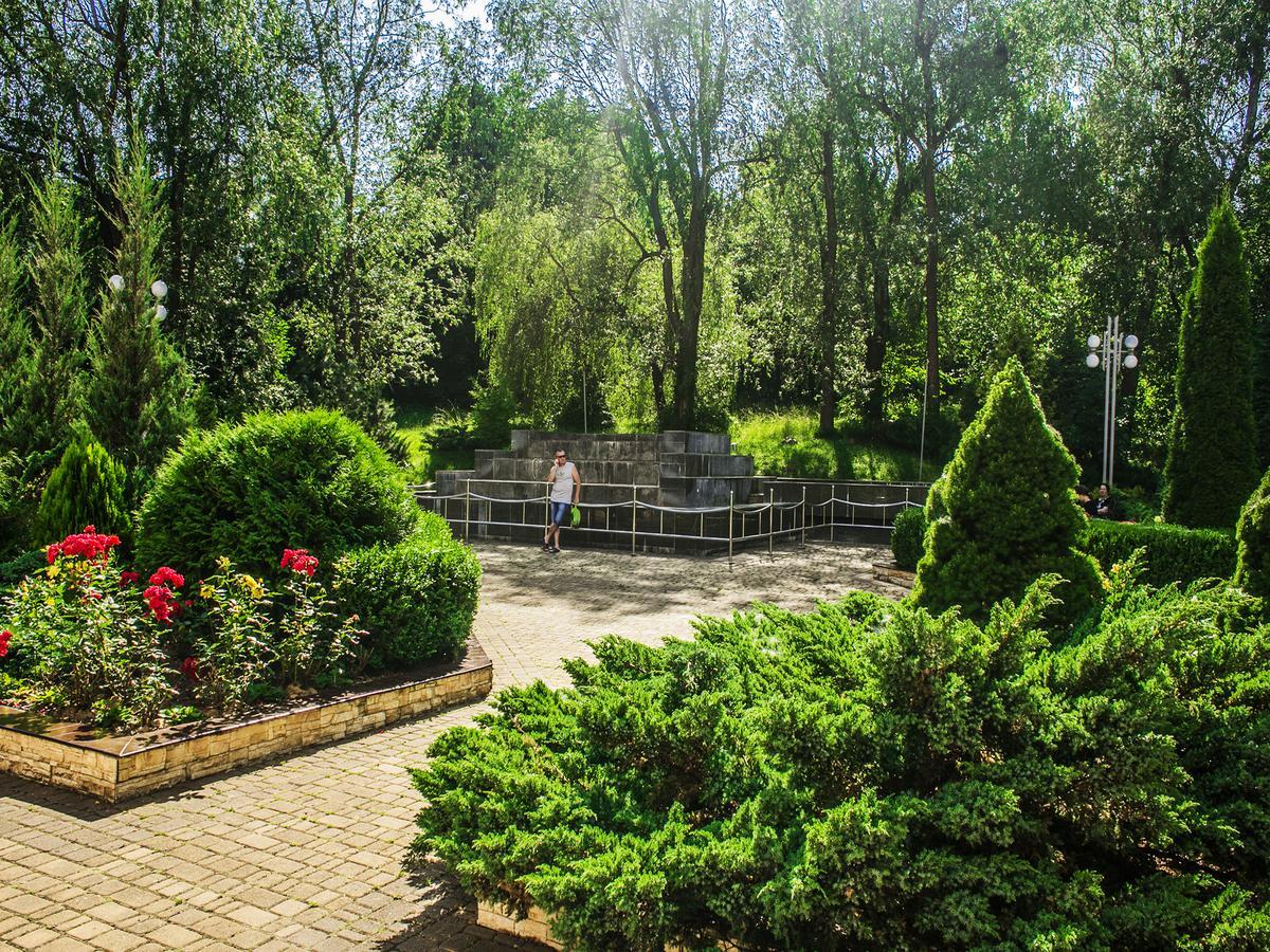 Sanatorium Elite Dnipro Hotell Truskavets Eksteriør bilde